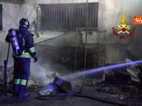 Le operazioni di spegnimento dell'ospedale di Tivoli