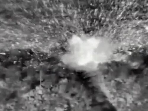 L'esercito israeliano colpisce le postazioni di Hezbollah al confine con il Libano in risposta al fuoco di mortaio