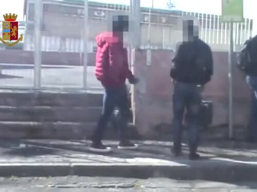Immigrazione clandestina, fermate 25 persone a Catania