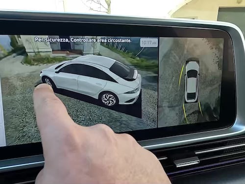 Hyundai IONIQ 6, le nostre pillole: guarda il video