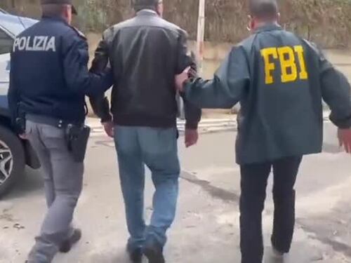 Polizia ed Fbi entrano in azione: il sopralluogo e gli arresti