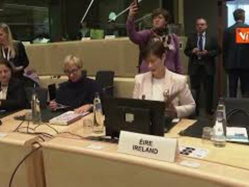 Il ministro dell'Istruzione Valditara partecipa alla riunione del Consiglio Ue