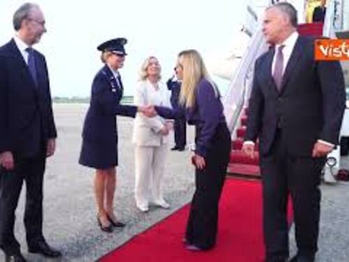 Meloni atterrata a Washington, al via la missione negli Usa