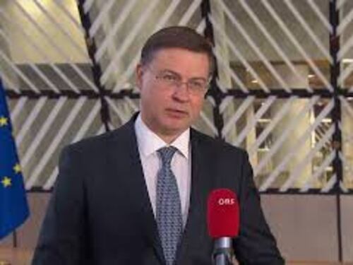 Dombrovskis: "Oggi eroghiamo 3 mld Ue a Ucraina"
