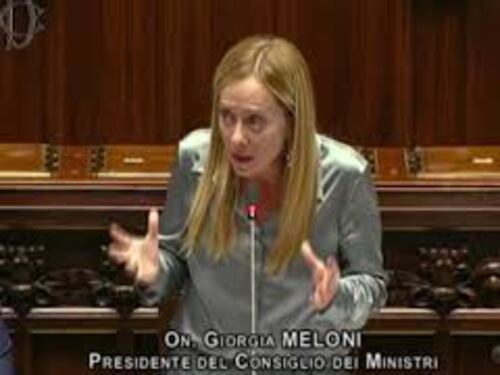 Meloni: "Sgozzare bambini e chiedere l'evacuazione non è la stessa cosa"
