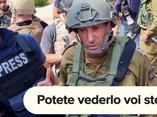 Il dolore del generale israeliano nel kibbutz di Kfar Aza: "Mai visto niente di simile"