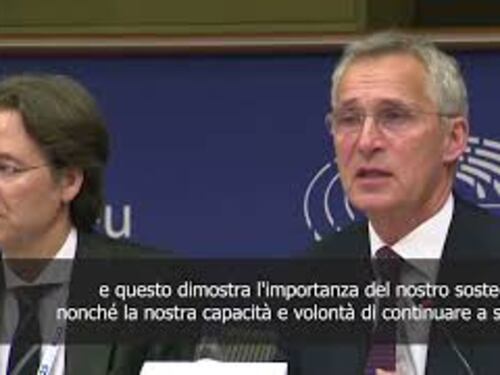 Stoltenberg: Continuare con sostegno all'Ucraina, esercito avanza gradualmente