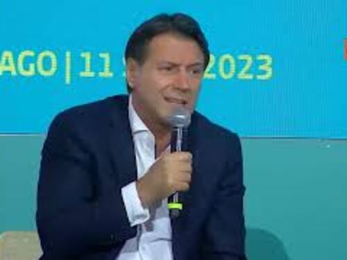 Conte alla Festa dell'Unità: Non buttarsi in alleanze posticce, arrivarci con confronto chiaro