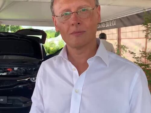 L'intervista all'ad Roberto Pietrantonio: "Ecco qual è la forza di Mazda"
