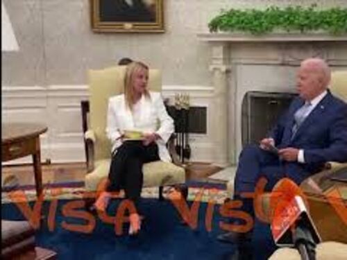 Meloni incontra Biden alla Casa Bianca, la stretta di mano