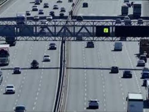 Apre quinta corsia A8, il messaggio in Autostrada per l'inaugurazione
