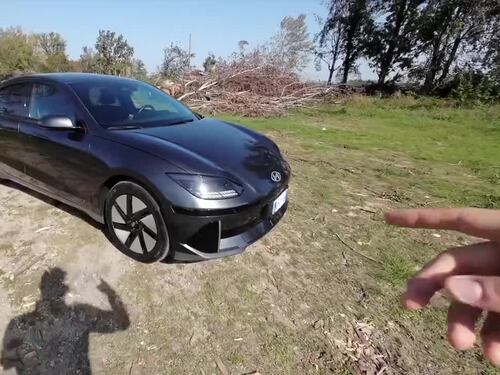 Hyundai Ioniq 6, guarda il video in pillole della super berlina elettrica