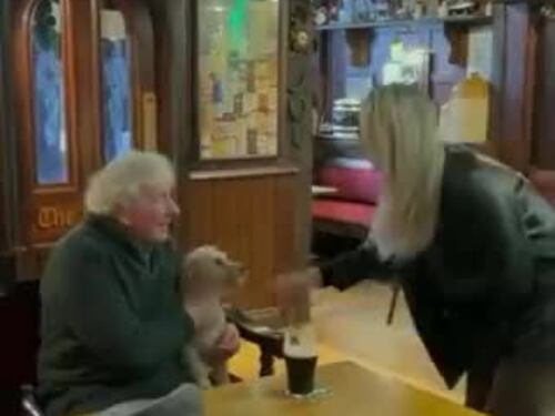 Lo straordinario spot di Natale realizzato da Charlie's Bar