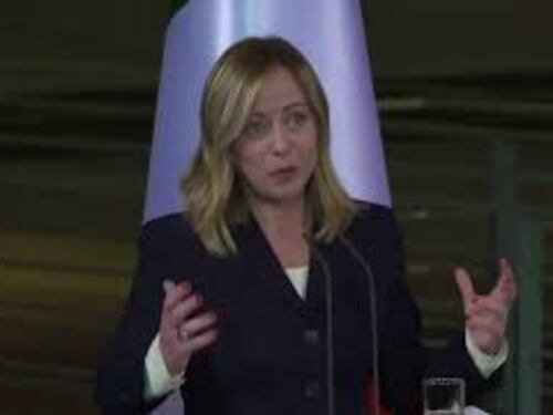 Meloni: "Putin al G20 per avere visibilità politica"