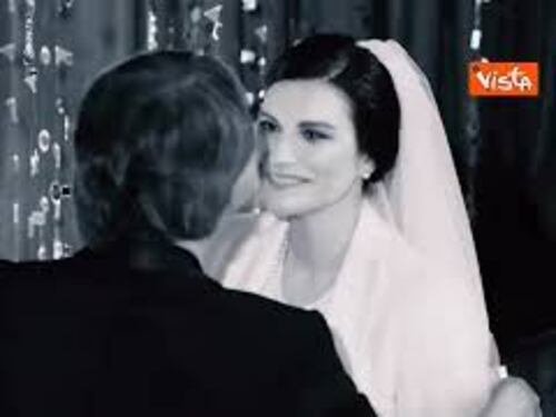 Laura Pausini sposa Paolo Carta, ecco il video postato dall'artista sui social