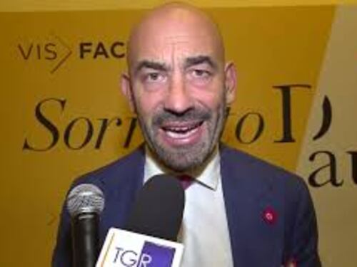 Bassetti: Chi continua a parlare di Covid con i toni del 2020 fa male all'Italia