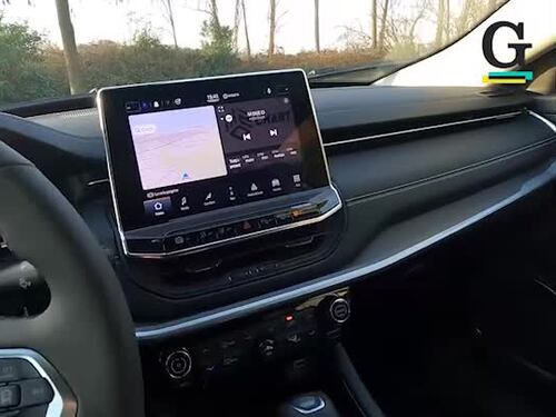 Jeep Compass 4XE, le nostre pillole: guarda il video