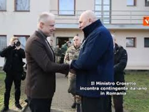 3 tappe in 2 giorni, Crosetto visita i contingenti italiani di Ungheria, Romania e Bulgaria