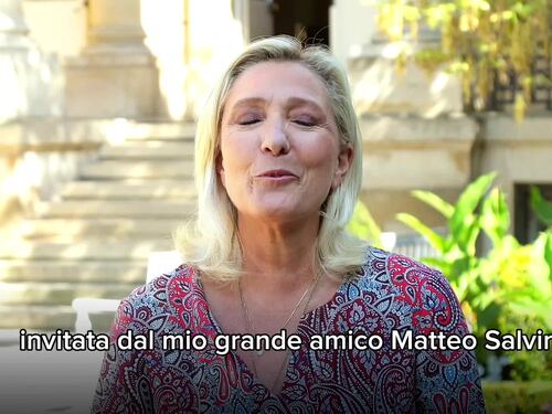 "Ci vediamo il 17". Marine Le Pen conferma la presenza a Pontida
