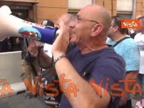 Stop Reddito di Cittadinanza, ecco il corteo a Napoli
