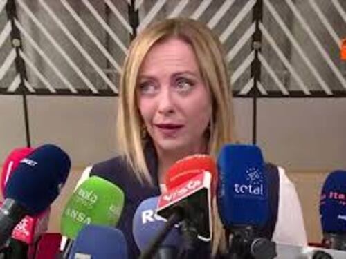 Meloni al Consiglio Ue: "Tutti concordi su necessità di nuovi fondi su dossier migranti"