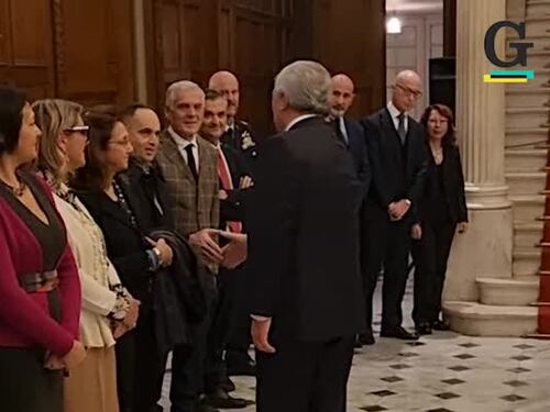 Antonio Tajani all'Ambasciata italiana in Grecia dopo l'attentato alla Schlein