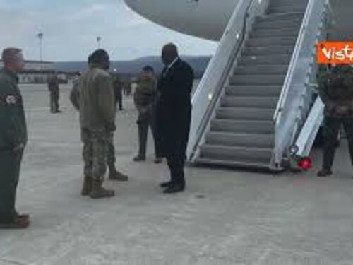 Segretario Difesa Usa Lloyd J. Austin III arriva a Ramstein in Germania per meeting aiuti Ucraina