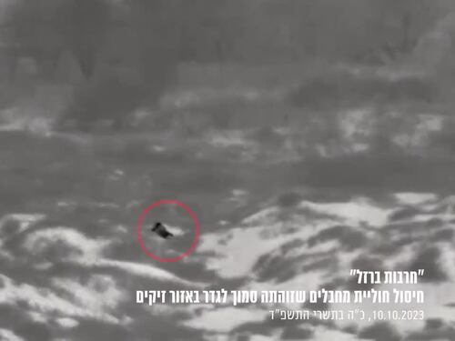 Elicottero israeliano uccide un terrorista sulla spiaggia di Zikim: le immagini