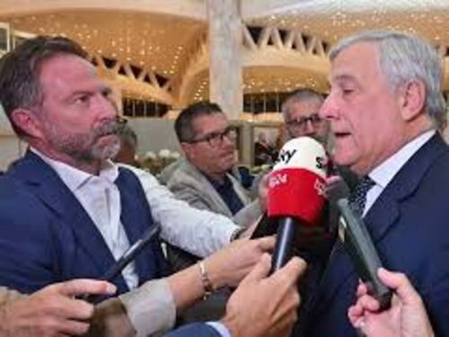Migranti, Tajani: "Oggi a Bruxelles ha prevalso la posizione italiana"