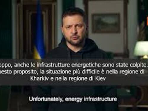SOTTOTITOLI Zelensky: "Oltre 30 missili russi sull'Ucraina, più di 20 sono stati abbattuti"