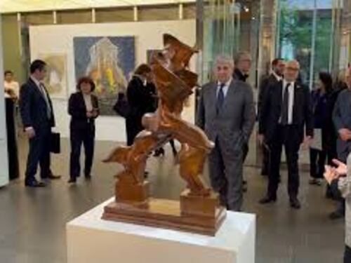 Tajani visita l'Istituto italiano di Cultura di Tokyo, le immagini