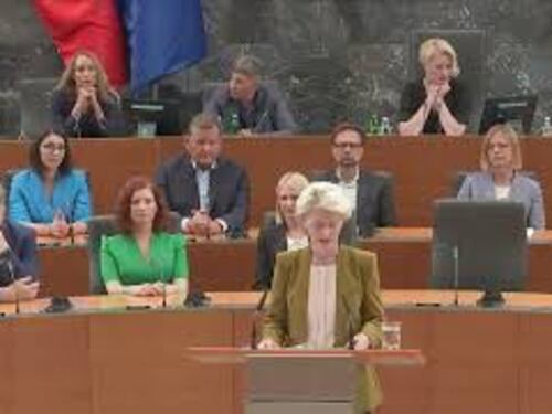 Von der Leyen: "Disastri causati da cambiamento climatico"