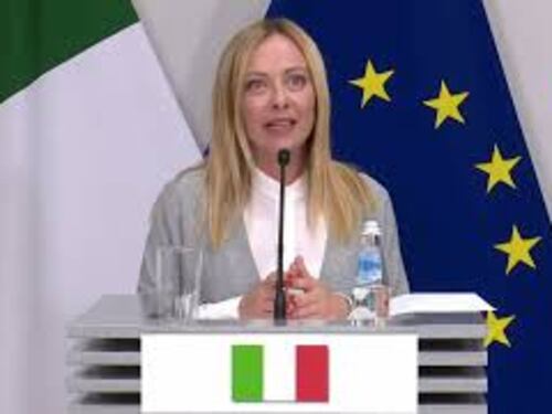 Meloni: "La gestione della migrazione deve partire dall'origine"