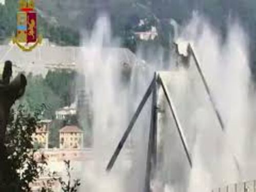 Anniversario crollo Ponte Morandi, ecco la demolizione ARCHIVIO