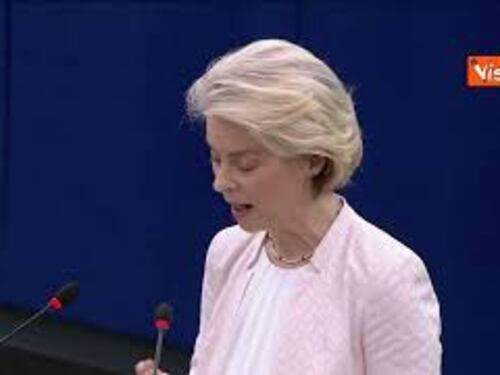 Von der Leyen contro Orban: Sua missione "di pace" a Mosca era solo un "appeasement"