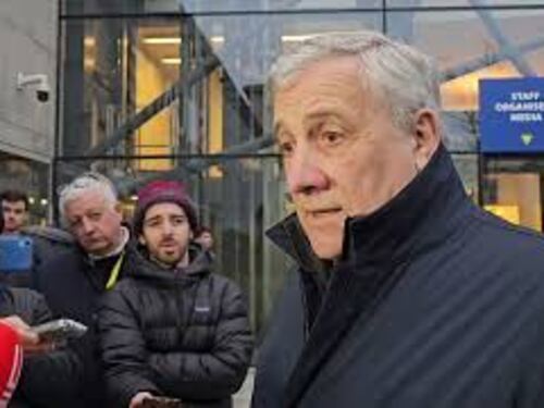 Ilaria Salis, Tajani: "Meno si politicizza il caso meglio è per la detenuta"