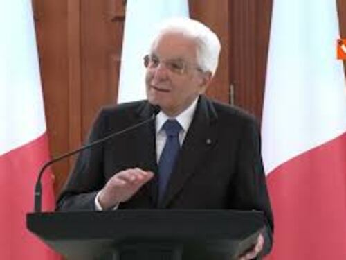 Mattarella: "Anche in Italia atti di disinformazione russa"