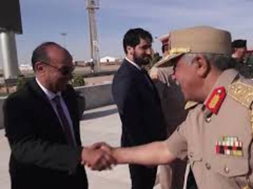 La premier Meloni incontra in Libia il generale Haftar