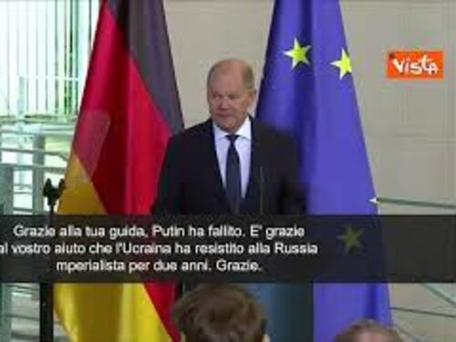 Scholz a Biden: "Grazie a tua leadership Putin ha fallito"