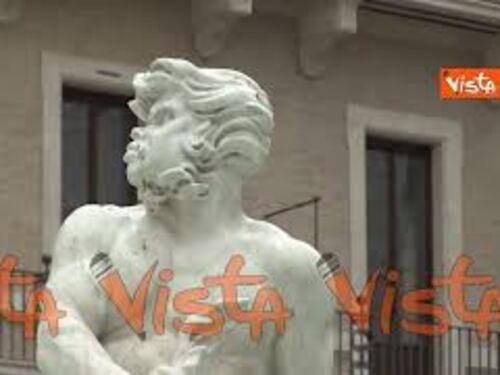 Riaperte al pubblico dopo il restauro le due fontane laterali di piazza Navona a Roma