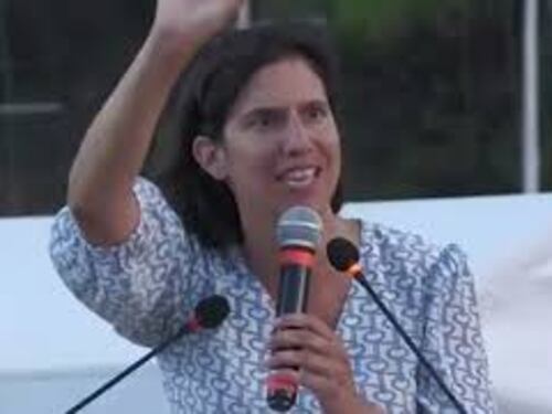 Schlein: "Il Governo vuole privatizzare la sanità pubblica, senza avere il coraggio di ammetterlo"