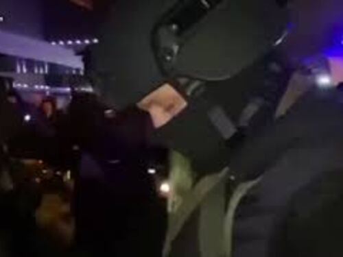 Attentato alla sala concerti di Mosca, la polizia davanti alla Crocus City Hall