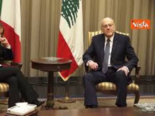 La premier Meloni in Libano, incontro con il primo ministro Najib Miqati
