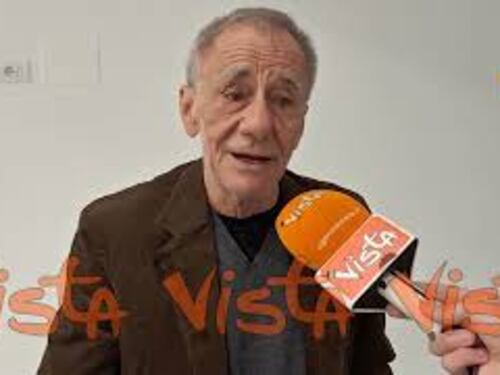 Vecchioni alla festa dell'Europa: "È il denominatore comune in un mondo destinato a cambiare"