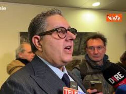 Giorno memoria, Toti: "Tenerlo fuori da ogni polemica legata a cronaca"