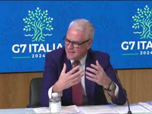 Zangrillo: "Da Cdm ok a decreto su semplificazione controlli attività economiche"