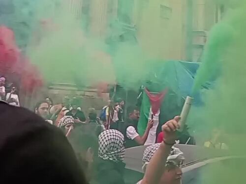 Torino, vetrine vandalizzate al corteo pro Palestina