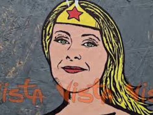 Meloni diventa Wonder Woman, il murale in slip dell'Europa e fiamma tricolore tatuata a Milano