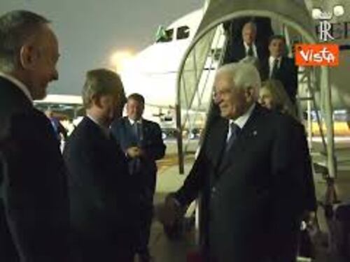 Mattarella atterra a San Paolo del Brasile, Ad accompagnarlo la figlia Laura
