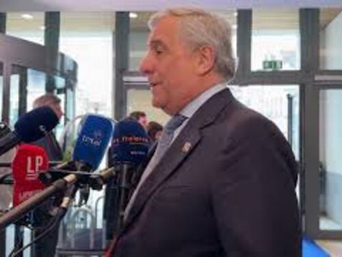 Tajani: Eurobond per la Difesa europea? Mi sembra una buona idea